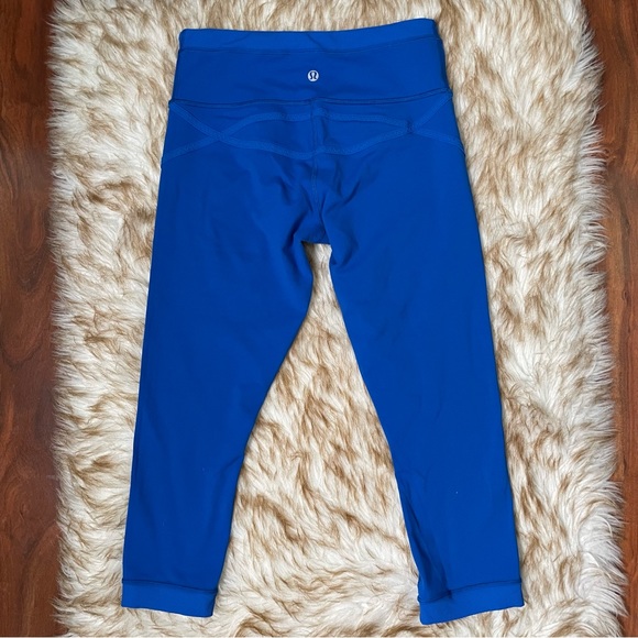 Lululemon tight stuff high rise crop - Picture 2 of 5